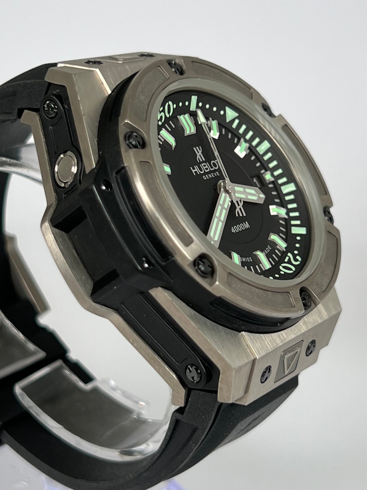 Hublot King Power Diver Oceanographic 731.NX.1190.RX titanium