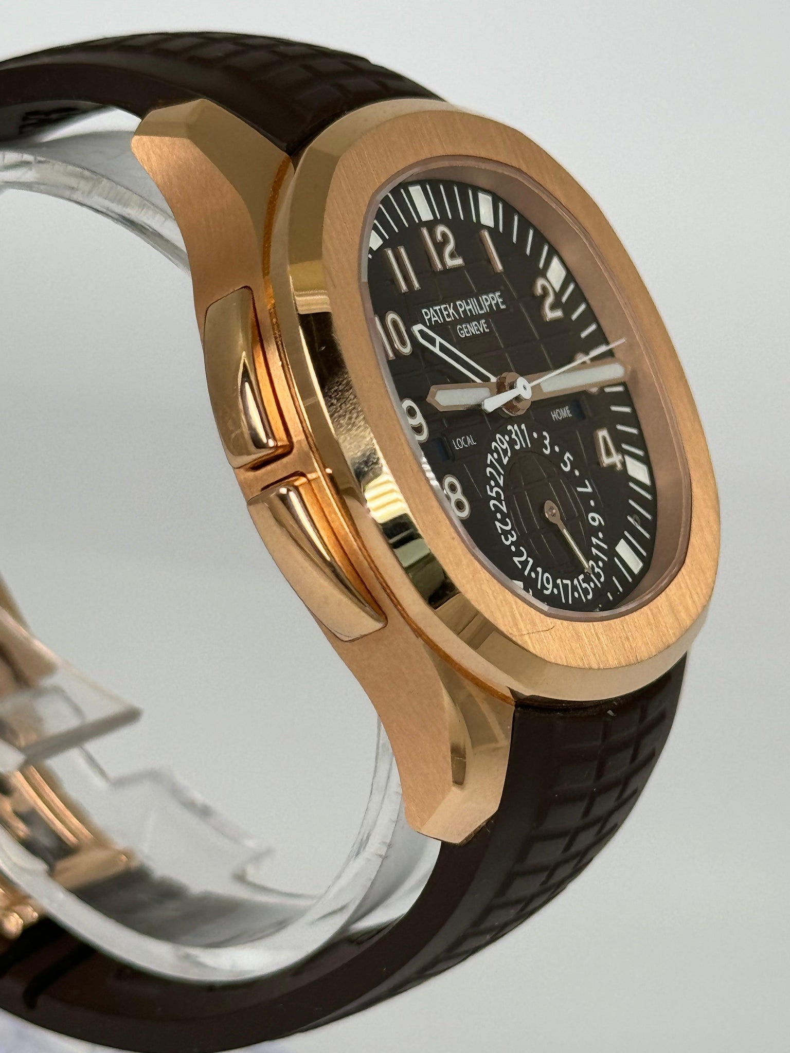 PATEK PHILIPPE AQUANAUT TRAVEL TIME ROSE GOLD 5164R