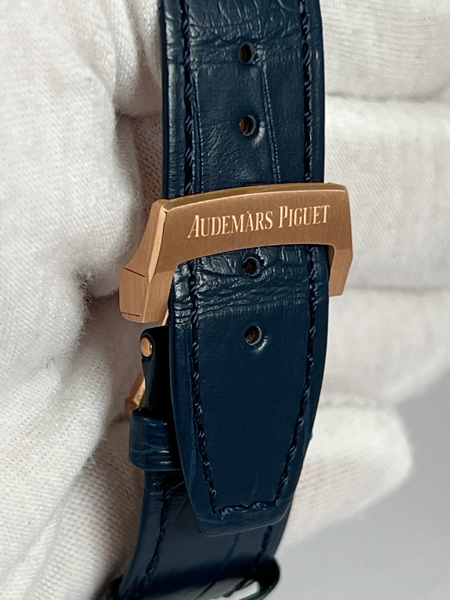 AUDEMARS PIGUET BLUE ROSE GOLD 15510OR