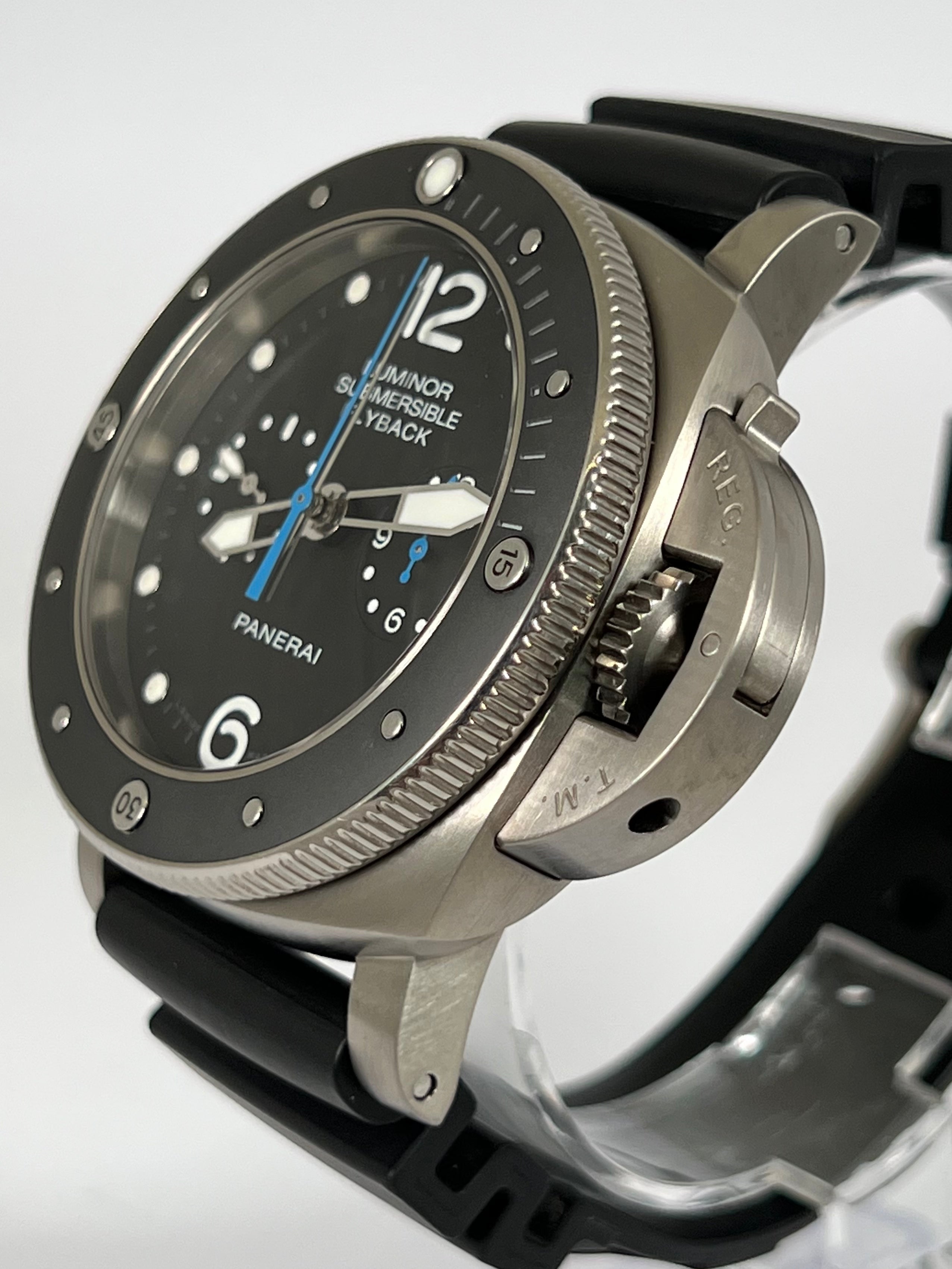 PANERAI LUMINOR SUBMERSIBLE FLYBACK PAM00615 PAM 615