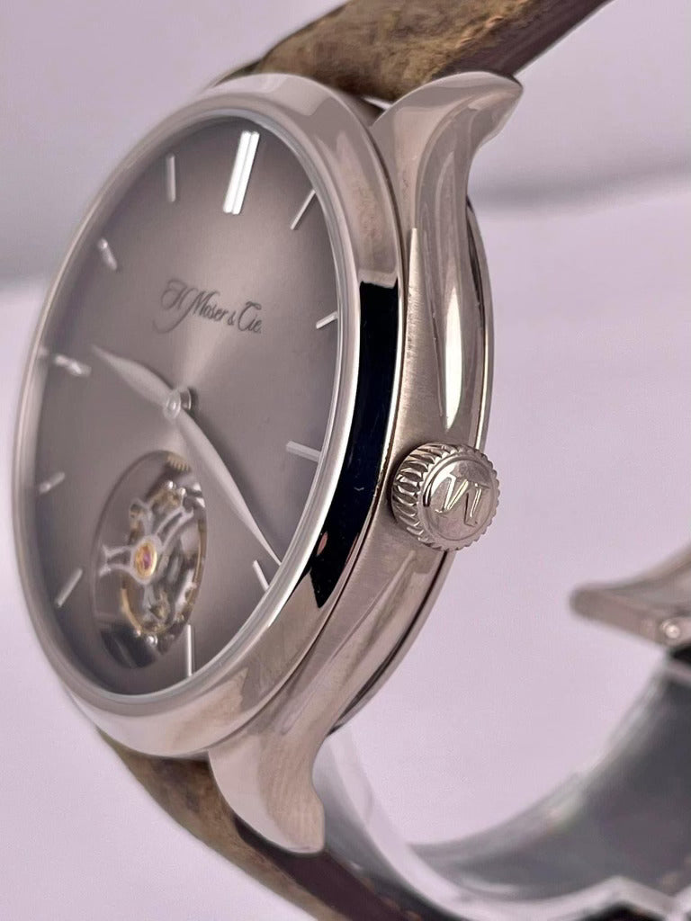 For Sale or Trade - H. Moser & Cie. Endeavor Tourbillon 1804-0201 - Perpetual Timepiece Trading 